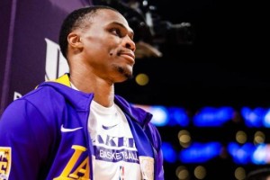 九游官网-打掘金韦少出战成疑，湖人正好借此试验全新阵容