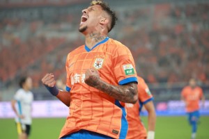 九游官方-BIG5内战首胜！泰山6球狂胜国安，将战申花海港，蓉城或受益