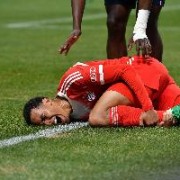 图片报：拜仁希望穆西亚拉回到慕尼黑再接受手术