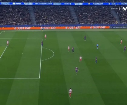 九游娱乐-规则解析：普比尔禁区内用手摆球是否应该吹罚点球？