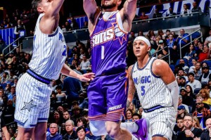 九游互动-魔术拒16分逆转！布克34+7火箭弃将拉胯，狄龙9+5犯错，贝恩21+6立功|太阳|德雷蒙德·格林|萨格斯|弗莱明|卡特_新浪体育_新浪新闻