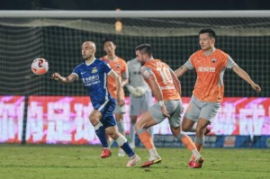 【中超】陈克强破门阿奇姆彭失点 深圳队0比2河南